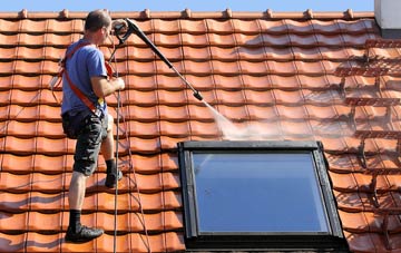 roof cleaning Gladestry, Powys